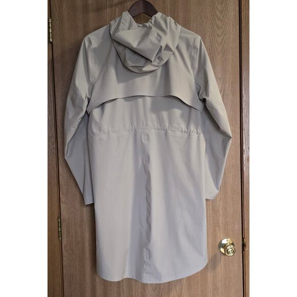 Lululemon Rain Rebel Jacket - Picture 3 of 12